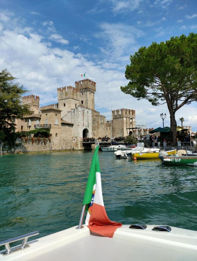 Luxury Suite Sirmione Kültér fotó